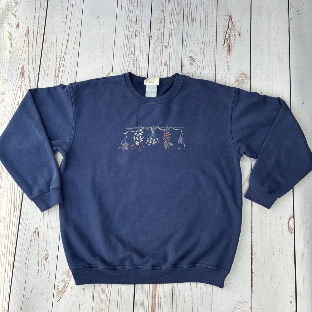 Northern Reflections Navy Blue Floral Graphic Crewneck Sweatshirt Vintage Style